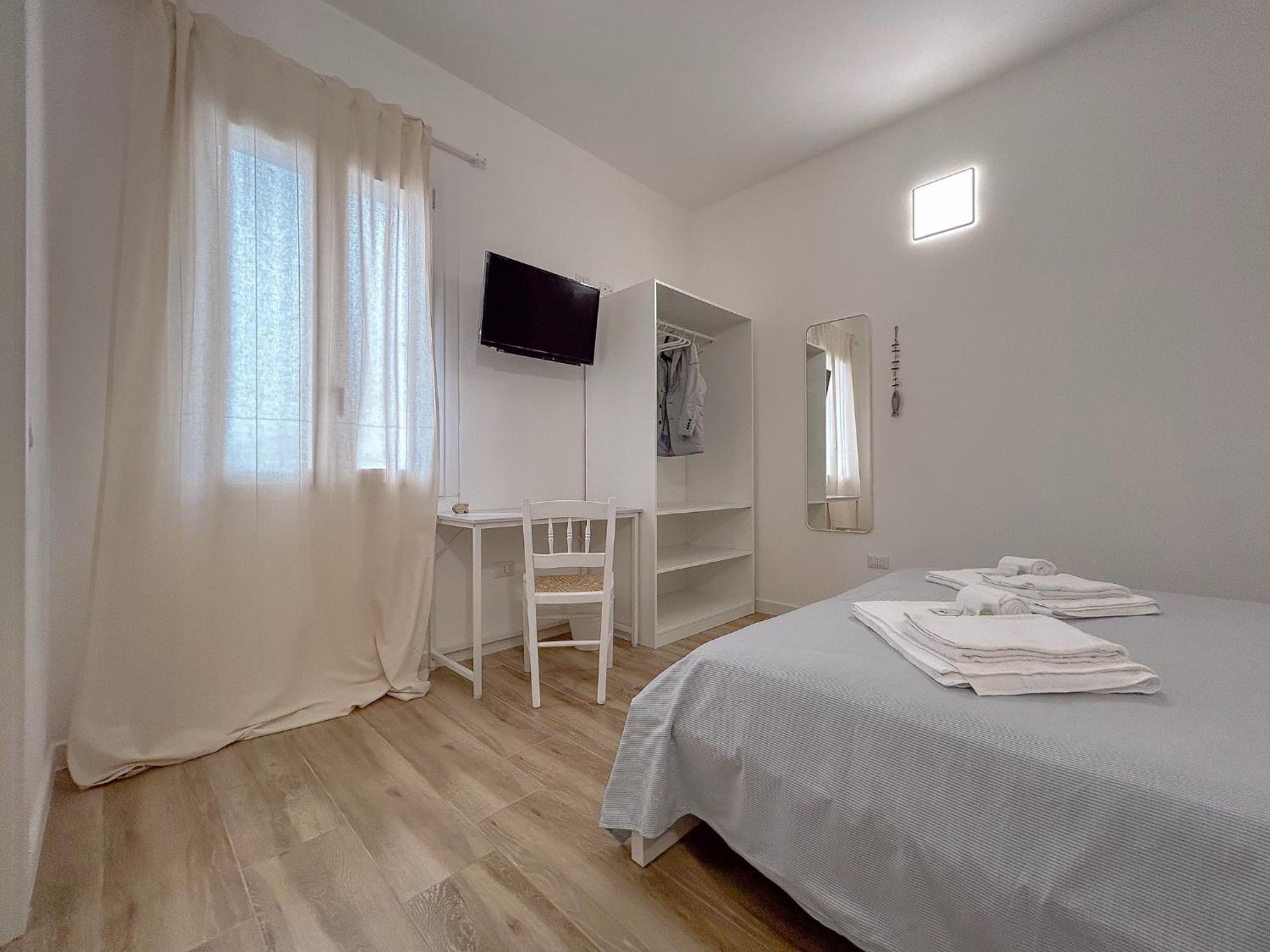 La Marina - Rooms In Stintino Exterior photo
